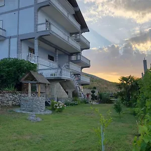 Bella Vista , Shkodra Albanien